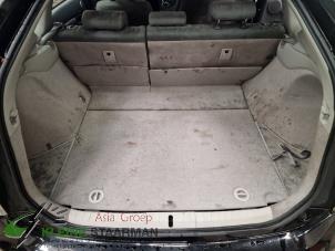 Used Floor panel load area Toyota Prius (ZVW3) 1.8 16V Price on request offered by Kleine Staarman B.V. Autodemontage