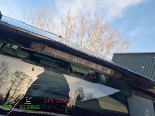 Używane Dodatkowe swiatlo stopu srodek Toyota Prius (ZVW3) 1.8 16V Cena na żądanie oferowane przez Kleine Staarman B.V. Autodemontage