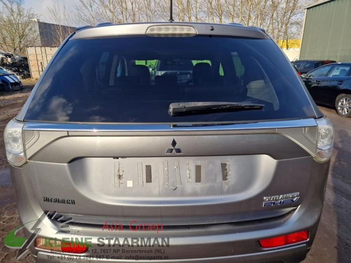 Tailgate from a Mitsubishi Outlander (GF/GG) 2.0 16V PHEV 4x4 2015