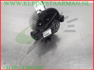 Used Heating and ventilation fan motor Toyota Auris Touring Sports (E18) 1.8 16V Hybrid Price on request offered by Kleine Staarman B.V. Autodemontage