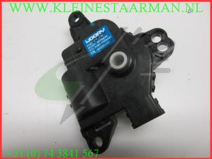 Used Heater valve motor Hyundai iX20 (JC) 1.6i 16V Price on request offered by Kleine Staarman B.V. Autodemontage