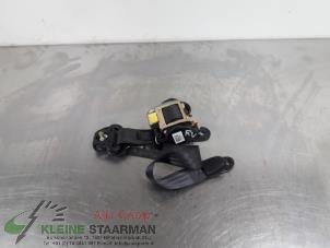 Used Seatbelt tensioner, right Hyundai Matrix 1.6 16V Price on request offered by Kleine Staarman B.V. Autodemontage