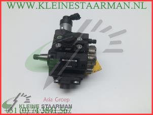 Used Diesel pump Suzuki Grand Vitara II (JT) 1.9 DDiS Price on request offered by Kleine Staarman B.V. Autodemontage