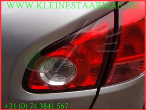 Używane Tylne swiatlo pozycyjne prawe Nissan Qashqai (J10) 2.0 16V Cena € 35,00 Procedura marży oferowane przez Kleine Staarman B.V. Autodemontage