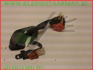 Used Rear seatbelt tensioner, centre Mazda Premacy Price on request offered by Kleine Staarman B.V. Autodemontage