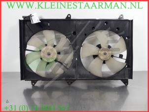 Usagé Boîtier ventilateur Toyota Avensis Verso (M20) 2.0 16V VVT-i D-4 Prix € 35,00 Règlement à la marge proposé par Kleine Staarman B.V. Autodemontage