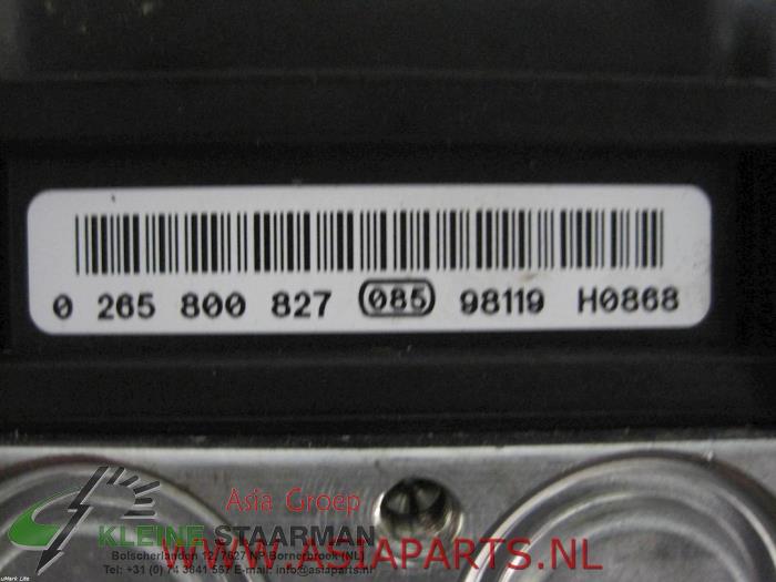 Pompe ABS d'un Toyota Auris (E15) 1.33 Dual VVT-I 16V 2009