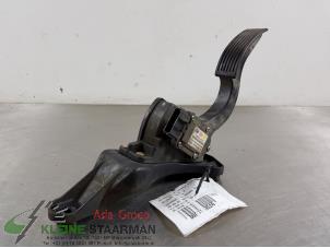 Used Throttle pedal position sensor Hyundai Santa Fe II (CM) 2.2 CRDi 16V 4x2 Price on request offered by Kleine Staarman B.V. Autodemontage
