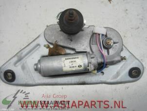 Used Rear wiper motor Chevrolet Nubira Wagon (J100) 1.6 16V Price on request offered by Kleine Staarman B.V. Autodemontage