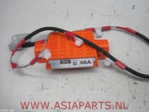 Used GPS antenna Lexus CT 200h 1.8 16V Price on request offered by Kleine Staarman B.V. Autodemontage