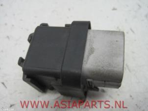 Used Glow plug relay Toyota Avensis (T25/B1D) 2.0 16V D-4D Price on request offered by Kleine Staarman B.V. Autodemontage