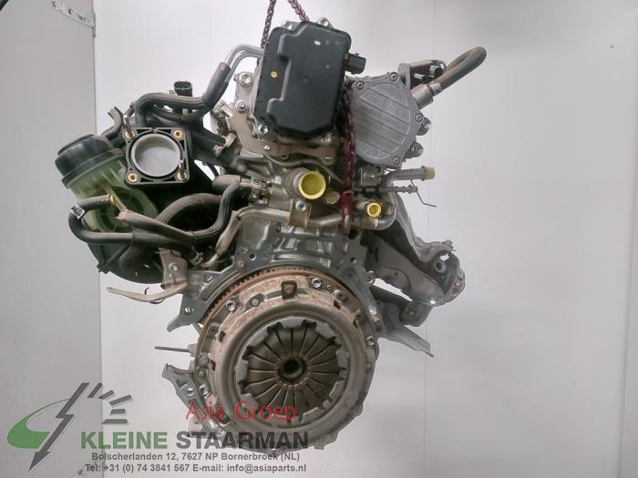 Engine from a Toyota Verso 1.6 16V VVT-i 2012