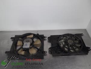 Used Cooling fan housing Mitsubishi Pajero Pinin (H6/H7) 2.0 GDI 16V 5-drs. Price € 35,00 Margin scheme offered by Kleine Staarman B.V. Autodemontage