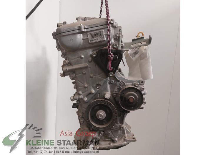 Engine from a Toyota Verso 1.8 16V VVT-i 2012