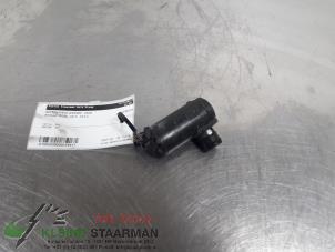 Used Windscreen washer pump Nissan Pixo (D31S) 1.0 12V Price on request offered by Kleine Staarman B.V. Autodemontage