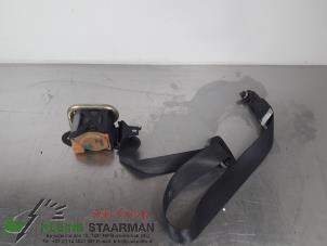 Used Front seatbelt, right Honda Jazz (GD/GE2/GE3) 1.3 i-Dsi Price on request offered by Kleine Staarman B.V. Autodemontage