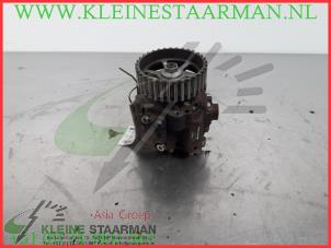 Used Diesel pump Suzuki Grand Vitara II (JT) 1.9 DDiS Price on request offered by Kleine Staarman B.V. Autodemontage