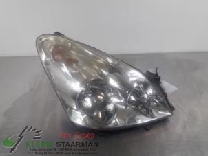Used Headlight, right Toyota Corolla Verso (R10/11) 1.6 16V VVT-i Price on request offered by Kleine Staarman B.V. Autodemontage