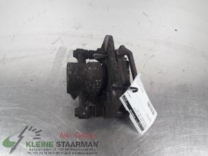 Used Rear brake calliper, right Toyota Avensis Wagon (T25/B1E) 2.0 16V D-4D-F Price on request offered by Kleine Staarman B.V. Autodemontage