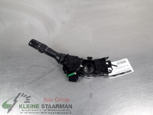 Usagé Commutateur feu clignotant Subaru Trezia 1.33 16V Dual VVT-I Prix sur demande proposé par Kleine Staarman B.V. Autodemontage