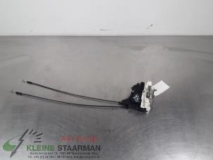 Used Rear door mechanism 4-door, right Mitsubishi Outlander (CW) 2.4 16V Mivec 4x2 Price on request offered by Kleine Staarman B.V. Autodemontage