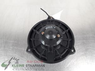 Used Heating and ventilation fan motor Suzuki Swift (SF310/413) 1.3i 16V Price on request offered by Kleine Staarman B.V. Autodemontage