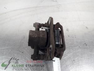 Used Rear brake calliper, right Toyota Avensis (T25/B1B) 1.6 16V VVT-i Price on request offered by Kleine Staarman B.V. Autodemontage
