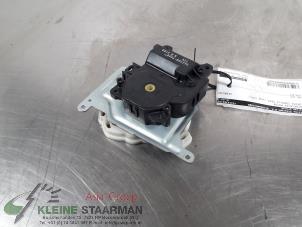 Used Heater valve motor Toyota Corolla Verso (E12) 1.6 16V VVT-i Price on request offered by Kleine Staarman B.V. Autodemontage