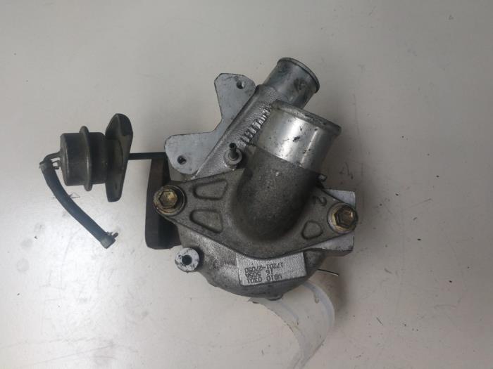 Usagé Turbo Toyota Corolla (E12) 2.0 D-4D 16V 110 Prix € 87,12 Prix TTC proposé par Autosloperij de Turk