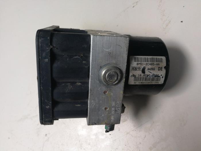 Begagnade ABS-pump Ford C-Max (DM2) 1.6 16V Pris € 82,28 Inklusive moms erbjuds av Autosloperij de Turk