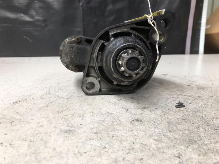 Usados Motor de arranque Volkswagen Golf V 4Motion (1K1) 2.0 FSI 16V Precio € 43,56 IVA incluido ofrecido por Autosloperij de Turk