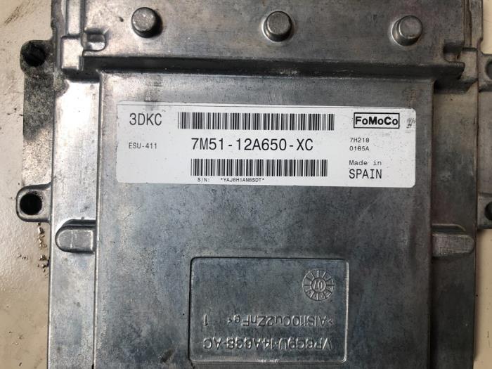 Serrure de contact électronique d'un Ford C-Max (DM2) 2.0 16V 2007