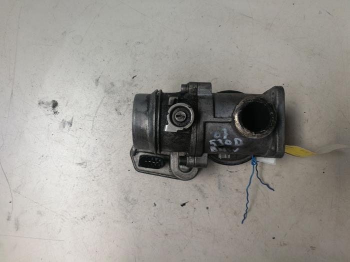 Usagé Valve RGE BMW 5 serie (E60) 530d 24V Prix € 54,45 Prix TTC proposé par Autosloperij de Turk