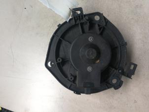 Used Heating and ventilation fan motor Iveco New Daily V 29L13, 29L13D, 35C13D, 40C13D Price € 75,00 Margin scheme offered by Autosloperij de Turk