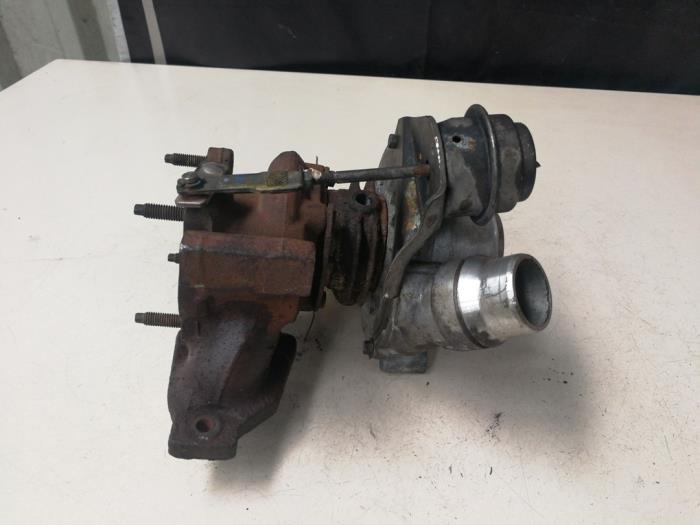 Turbo Opel Vivaro 2.0 CDTI 16V - 7627854 M9RF6 GARRETT