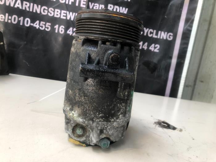 Klimapumpe van een Honda Civic (EP/EU) 1.7 CTDi 16V 2005
