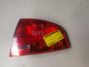 Gebrauchte Rücklicht rechts Audi A4 (B7) 1.8 T 20V Preis € 30,00 Margenregelung angeboten von Autosloperij de Turk