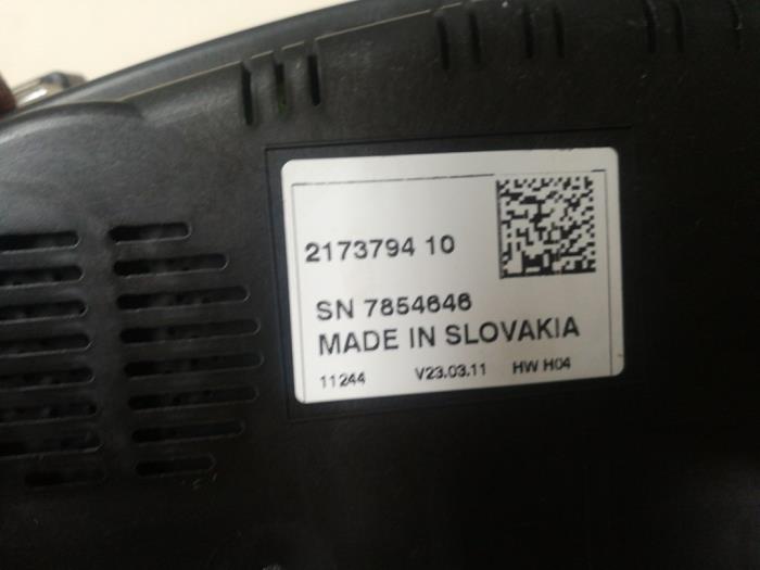 Zündschloss + Steuergerät van een Skoda Fabia II (5J) 1.2 TDI 12V Greenline 2012