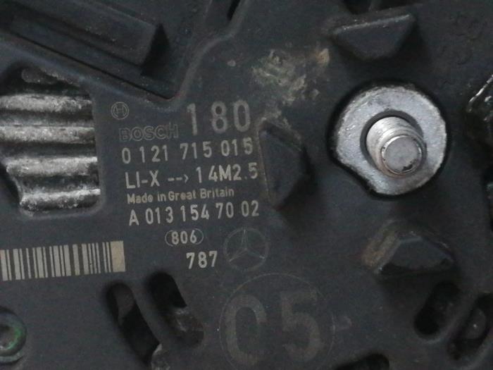 Dynamo d'un Mercedes-Benz CLS (C219) 320 CDI 24V 2007