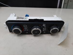 Used Heater control panel Renault Megane III Berline (BZ) Price € 39,00 Margin scheme offered by Autosloperij de Turk