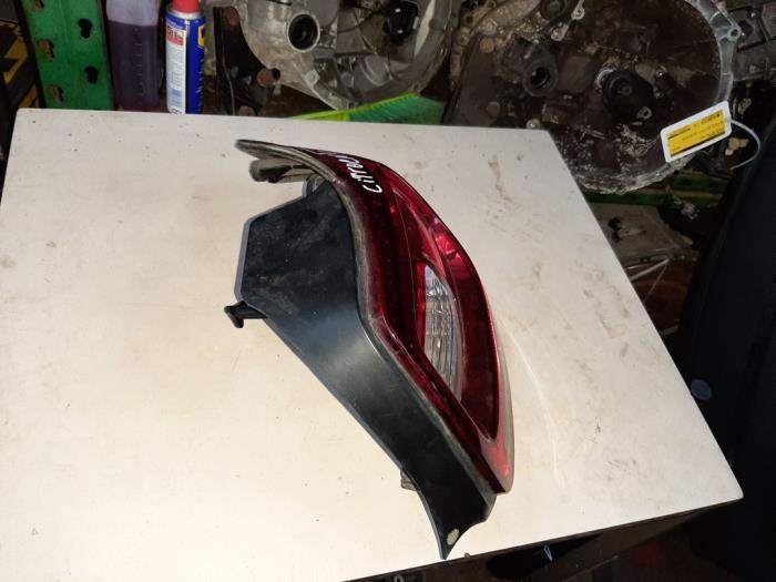 Baklykta, höger från en Citroën DS3 (SA) 1.6 VTi 120 16V 2010