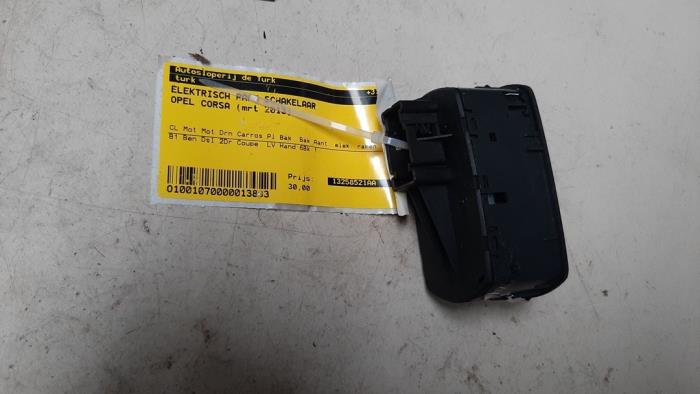 Electric window switch from a Opel Corsa D  2013