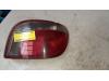 Taillight, right from a Toyota Yaris (P1), 1999 / 2005 1.0 16V VVT-i, Hatchback, Petrol, 998cc, 50kW (68pk), FWD, 1SZFE, 1999-04 / 2005-09, SCP10 1999