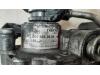 Power steering pump from a Mercedes C (W204), 2007 / 2014 2.2 C-200 CDI 16V BlueEFFICIENCY, Saloon, 4-dr, Diesel, 2.143cc, 100kW (136pk), RWD, OM651913, 2009-11 / 2014-03, 204.001 2010