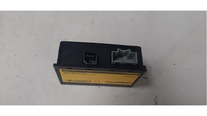 Phone module from a Opel Astra J (PC6/PD6/PE6/PF6) 1.4 Turbo 16V 2014