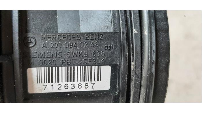 Air mass meter from a Mercedes-Benz C (W203) 1.8 C-180K 16V 2004