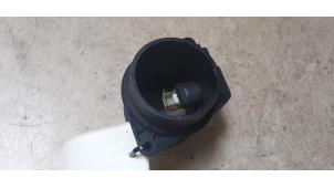 Used Airflow meter Landrover Discovery IV (LAS) 3.0 SD V6 24V Price € 30,00 Margin scheme offered by Autosloperij de Turk