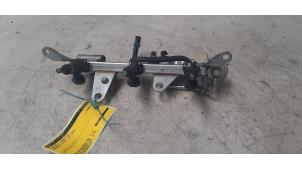 Usagé Système d'injection Renault Clio III (BR/CR) 1.2 16V 75 Prix € 32,67 Prix TTC proposé par Autosloperij de Turk