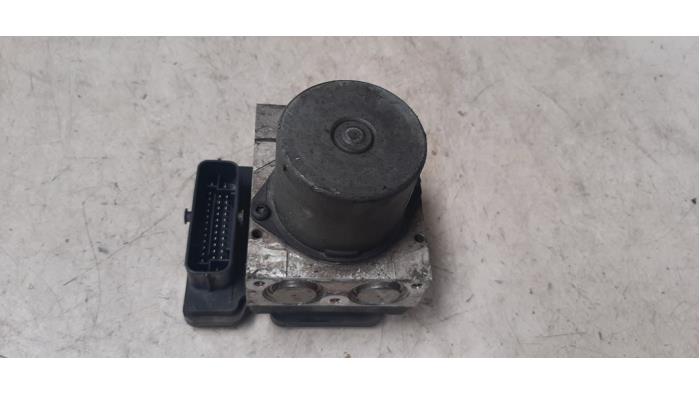 Gebrauchte ABS Pumpe Kia Picanto (TA) 1.0 12V Preis € 12,10 Mit Mehrwertsteuer angeboten von Autosloperij de Turk