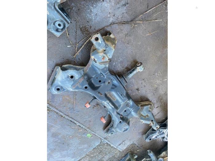 Used Subframe Kia Picanto (TA) 1.0 12V Bi-Fuel Price € 108,90 Inclusive VAT offered by Autosloperij de Turk